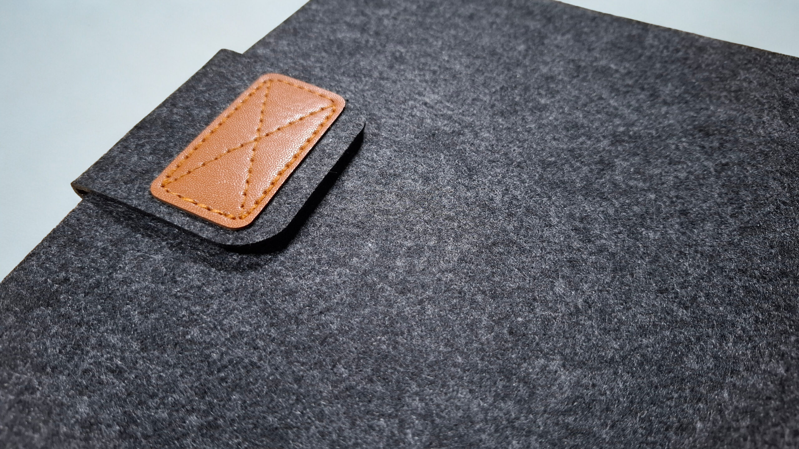 Funda para Laptop Minimalista - Image 11